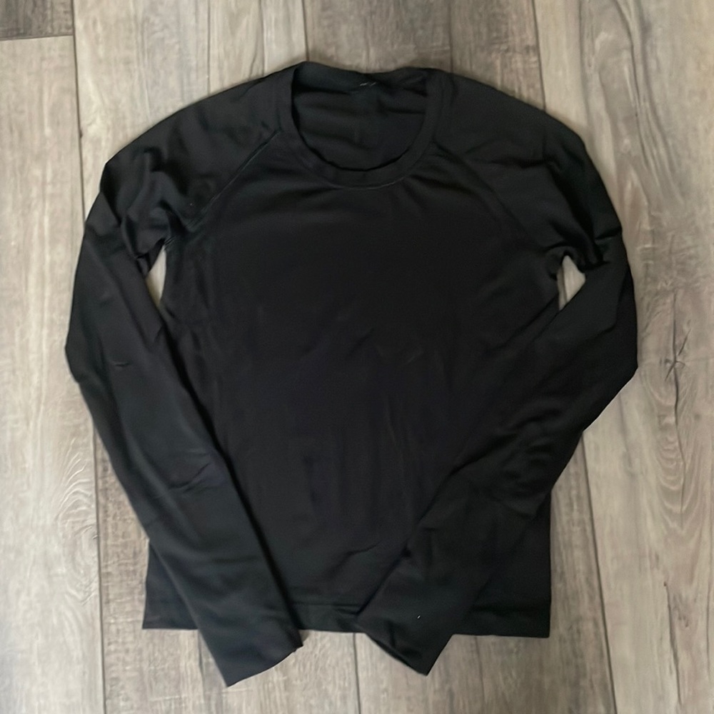 lululemon athletica Black Long Sleeve Crew Top